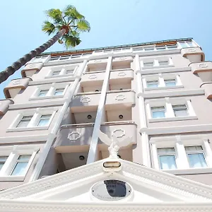 Hotel Triana ***
